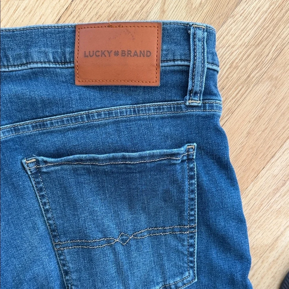 Lucky Brand Women's Dark Indigo Straight-Leg Jeans